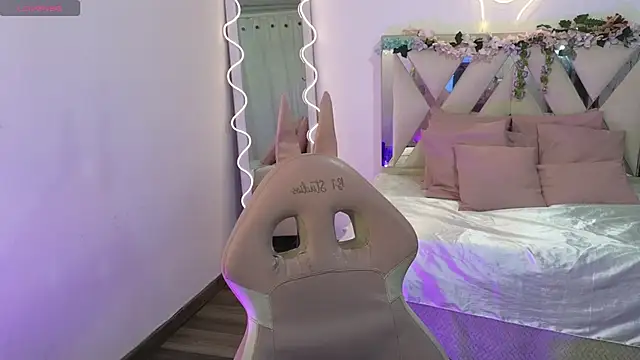 kittystart tay online show from 11, 2, 2025