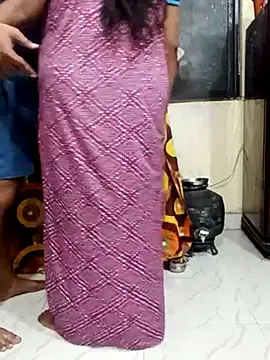 Snapshot of _Hot-Couple chatting on 3, 3, 2025 Hot-Couple online show from 3, 3, 2025