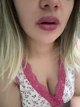 Snapshot of Gamzemm8888 chatting on 14, 1, 2025 Gamzemm8888 online show from 14, 1, 2025