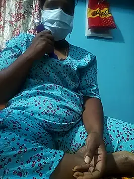 Snapshot of bhavanitelu chatting on 7, 11, 2025 bhavanitelu online show from 7, 11, 2025