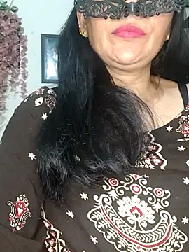 Snapshot of sexy_bhabhi69 chatting on 20, 4, 2026 sexy bhabhi69 online show from 20, 4, 2026