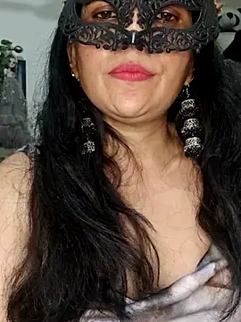 Snapshot of sexy_bhabhi69 chatting on 7, 5, 2026 sexy bhabhi69 online show from 7, 5, 2026