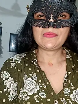 Snapshot of sexy_bhabhi69 chatting on 8, 5, 2026 sexy bhabhi69 online show from 8, 5, 2026
