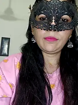 Snapshot of sexy_bhabhi69 chatting on 30, 5, 2026 sexy bhabhi69 online show from 30, 5, 2026