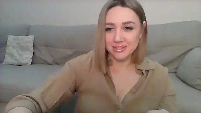 VickyLove047 online show from 16, 1, 2025