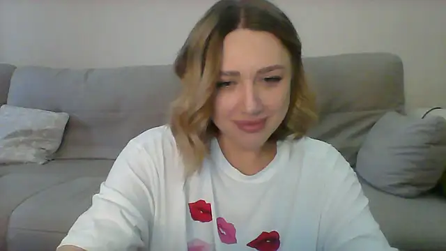 VickyLove047 online show from 19, 3, 2025