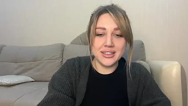 VickyLove047 online show from 5, 12, 2025