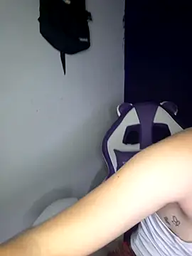 Snapshot of franchezkavegaaa chatting on 1, 2, 2025 franchezkavegaaa online show from 1, 2, 2025