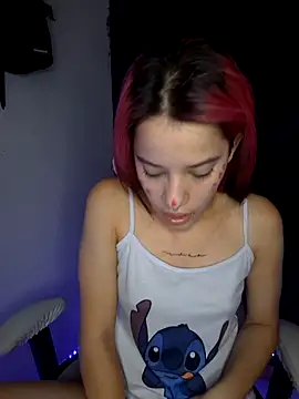 Snapshot of franchezkavegaaa chatting on 2, 2, 2025 franchezkavegaaa online show from 2, 2, 2025