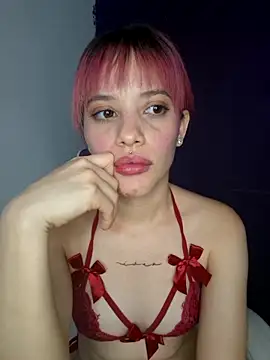 Snapshot of franchezkavegaaa chatting on 8, 2, 2025 franchezkavegaaa online show from 8, 2, 2025