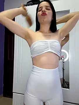 Snapshot of franchezkavegaaa chatting on 21, 3, 2025 franchezkavegaaa online show from 21, 3, 2025