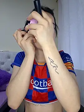 Snapshot of franchezkavegaaa chatting on 12, 10, 2025 franchezkavegaaa online show from 12, 10, 2025