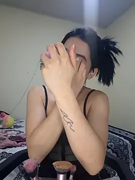 Snapshot of franchezkavegaaa chatting on 28, 10, 2025 franchezkavegaaa online show from 28, 10, 2025