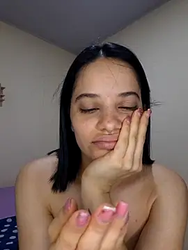 Snapshot of franchezkavegaaa chatting on 11, 11, 2025 franchezkavegaaa online show from 11, 11, 2025