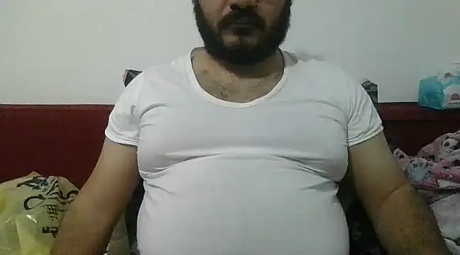 UrfavSlaveBitch online show from 14, 1, 2025