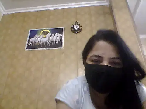 hornycoupleJandS online show from 1, 5, 2026