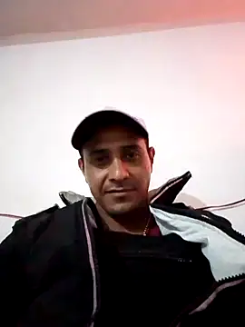 NewBe9D9 online show from 7, 3, 2025