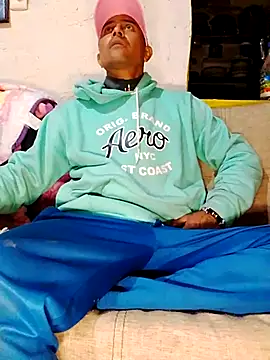 NewBe9D9 online show from 26, 11, 2025