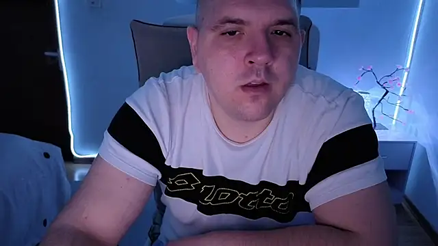 Snapshot of JasonJacks chatting on 12, 5, 2026 JasonJacks online show from 12, 5, 2026