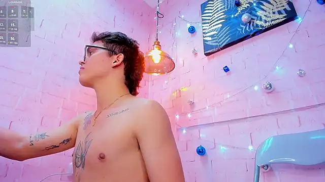 Snapshot of JACK_BLOSSOM_ chatting on 19, 12, 2024 JACK BLOSSOM online show from 19, 12, 2024