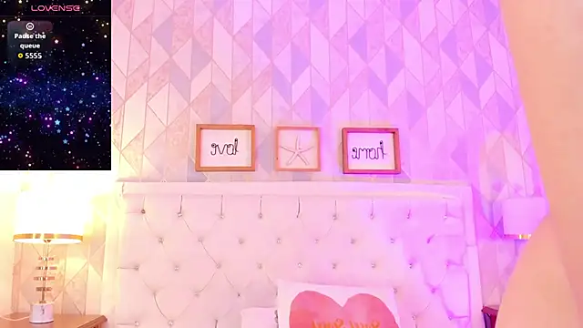 rebeca watsson online show from 13, 2, 2026