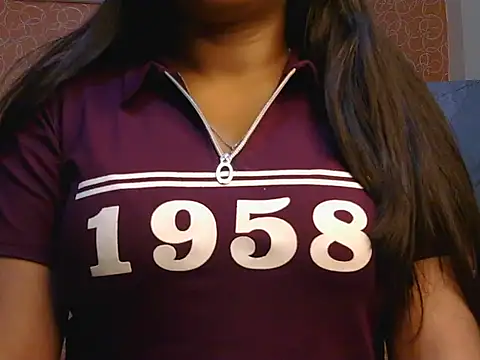 Snapshot of hot__surbhi chatting on 27, 3, 2026 hot surbhi online show from 27, 3, 2026
