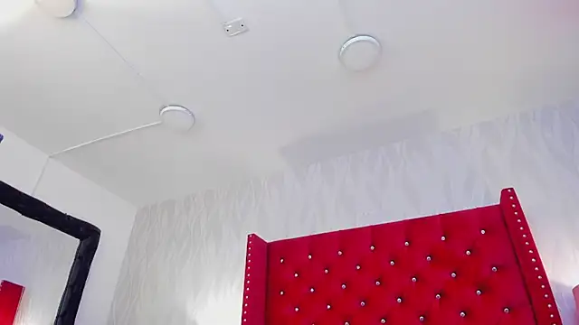 SophiGracee online show from 12, 1, 2025