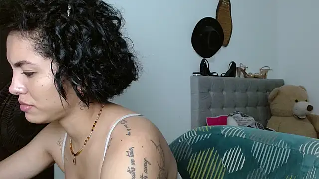 Sexy Lia  online show from 5, 5, 2026