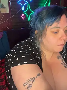 SleazeLouize online show from 16, 12, 2024