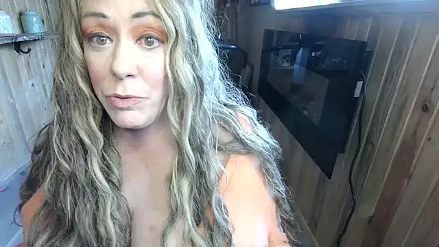 BrookeRides online show from 29, 4, 2026