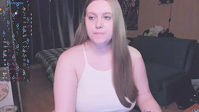 Alice Dreamgirl  online show from 28, 9, 2025