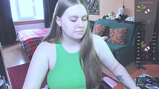 Alice Dreamgirl  online show from 6, 1, 2026