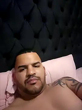 Snapshot of Latino2909 chatting on 28, 12, 2024 Latino2909 online show from 28, 12, 2024