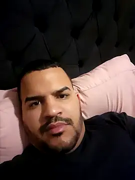 Snapshot of Latino2909 chatting on 4, 1, 2025 Latino2909 online show from 4, 1, 2025