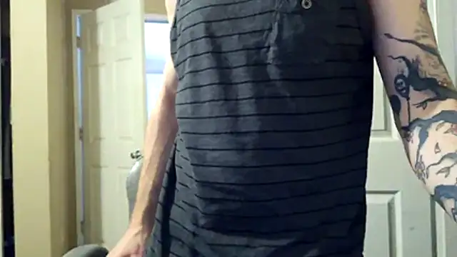 Huntzg23 online show from 10, 4, 2026