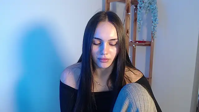 Snapshot of IrinaShayk18 chatting on 5, 2, 2025 IrinaShayk18 online show from 5, 2, 2025