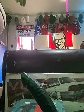 kinkycdslutsv online show from 13, 1, 2025