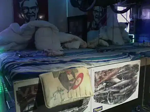 kinkycdslutsv online show from 9, 3, 2025