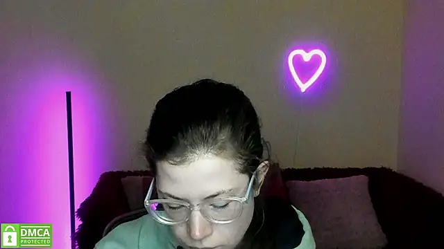 Snapshot of Alicia_redfollow chatting on 1, 3, 2025 Alicia redfollow online show from 1, 3, 2025