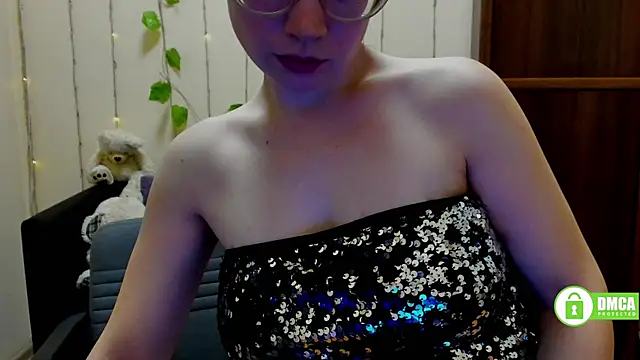 Snapshot of Alicia_redfollow chatting on 4, 3, 2025 Alicia redfollow online show from 4, 3, 2025