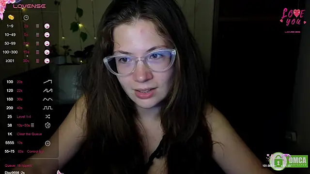 Snapshot of Alicia_redfollow chatting on 11, 9, 2025 Alicia redfollow online show from 11, 9, 2025
