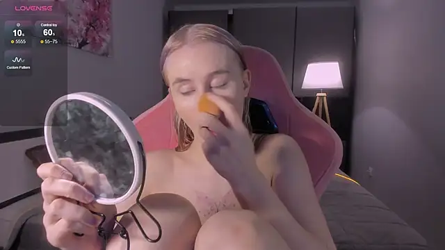 Molly Toads online show from 23, 1, 2025