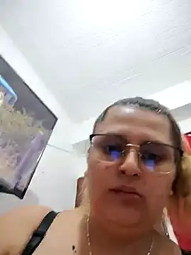 Miss balloonsmila online show from 10, 1, 2025