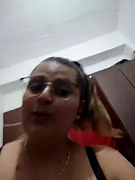 Miss balloonsmila online show from 11, 1, 2025