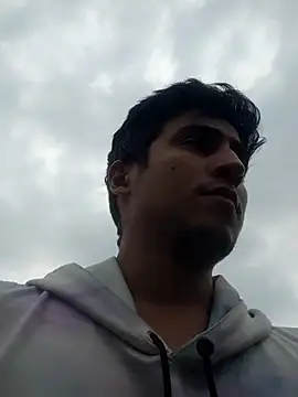 GamerQuinn online show from 8, 3, 2025