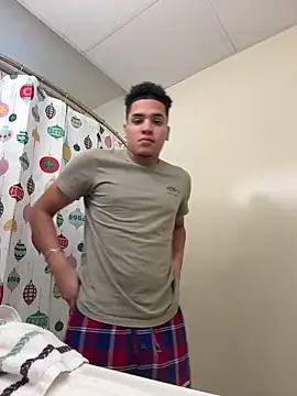 Snapshot of meunde19 chatting on 31, 12, 2024 meunde19 online show from 31, 12, 2024