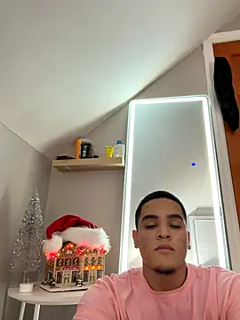 Snapshot of meunde19 chatting on 30, 11, 2025 meunde19 online show from 30, 11, 2025