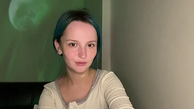 bumble bee online show from 5, 1, 2025