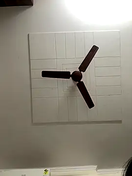 Snapshot of Kirti_Mittal chatting on 14, 12, 2025 Kirti Mittal online show from 14, 12, 2025