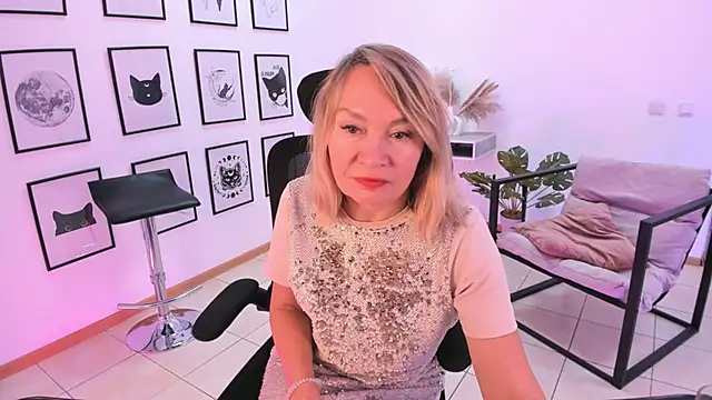 RosalindaFortuna online show from 23, 12, 2024